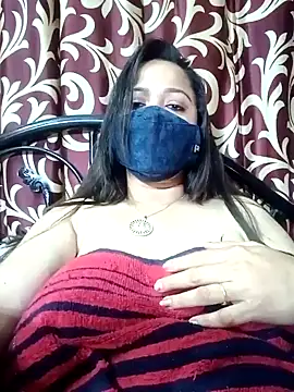 Snapshot of albelasummi702 chatting on 01-14-25, 07:32 albelasummi702 online show from 01-14-25, 07:32