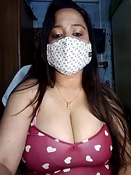 Snapshot of albelasummi702 chatting on 02-11-25, 07:02 albelasummi702 online show from 02-11-25, 07:02