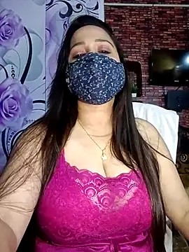 Snapshot of albelasummi702 chatting on 02-27-25, 09:43 albelasummi702 online show from 02-27-25, 09:43