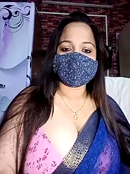 Snapshot of albelasummi702 chatting on 03-06-25, 06:52 albelasummi702 online show from 03-06-25, 06:52