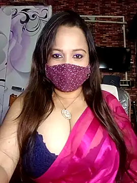 Snapshot of albelasummi702 chatting on 09-19-25, 04:47 albelasummi702 online show from 09-19-25, 04:47