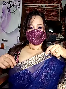 Snapshot of albelasummi702 chatting on 10-25-25, 08:33 albelasummi702 online show from 10-25-25, 08:33