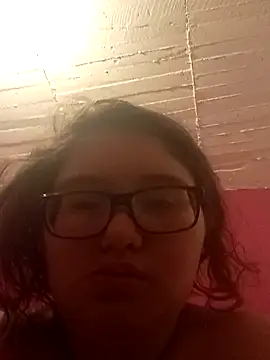 Snapshot of loba9706 chatting on 12-29-24, 11:40 loba9706 online show from 12-29-24, 11:40