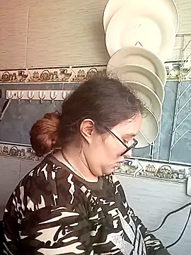 Snapshot of loba9706 chatting on 03-11-25, 02:51 loba9706 online show from 03-11-25, 02:51