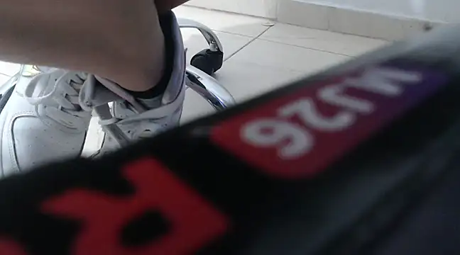 Snapshot of Elza_Blonde chatting on 12-28-24, 07:01 Elza Blonde online show from 12-28-24, 07:01