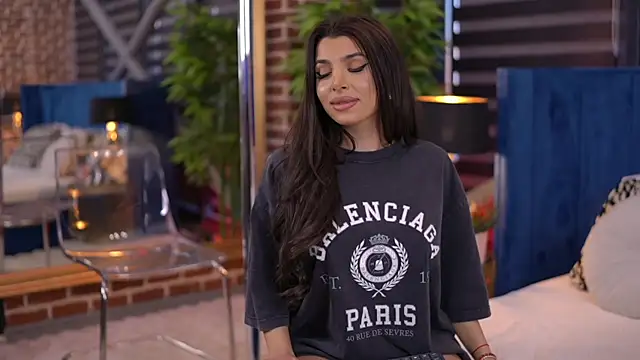 NicoleCellini online show from 03-21-25, 07:02