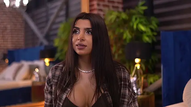 NicoleCellini online show from 10-26-25, 06:58