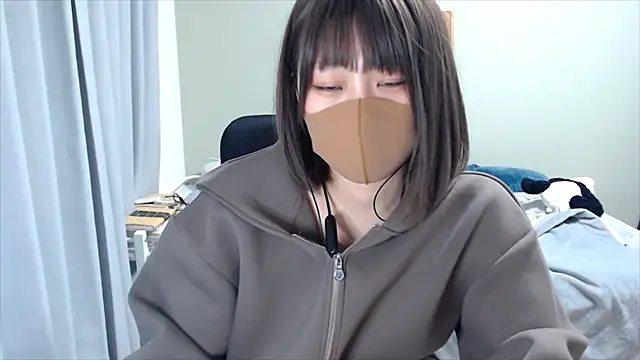 izumi  123 online show from 12-05-24, 12:22