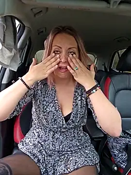 Jade Emeraud online show from 03-10-25, 07:40