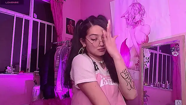 moonfiredancer online show from 09-25-25, 02:59