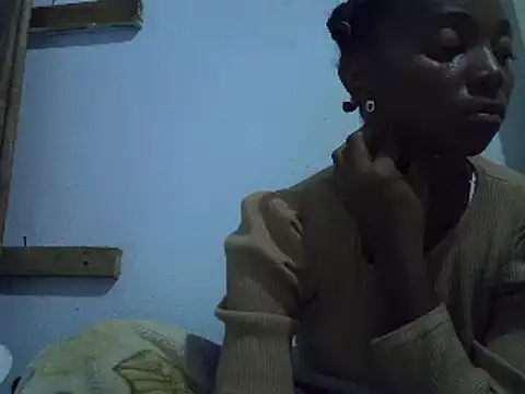 ElianeHot online show from 01-14-25, 04:29