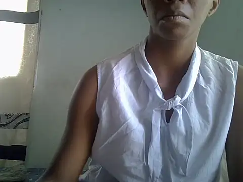 ElianeHot online show from 10-21-25, 08:48