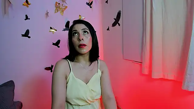 Snapshot of AdelleLennox_cg chatting on 11-10-25, 09:19 AdelleLennox cg online show from 11-10-25, 09:19