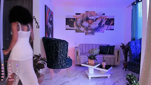 Snapshot of pretty_pettite chatting on 12-08-24, 01:14 pretty pettite online show from 12-08-24, 01:14