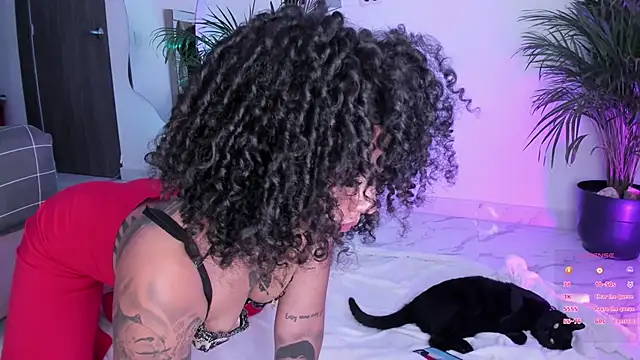 Snapshot of pretty_pettite chatting on 12-14-24, 09:56 pretty pettite online show from 12-14-24, 09:56