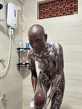 Foxxxyfemale online show from 12-20-25, 07:26