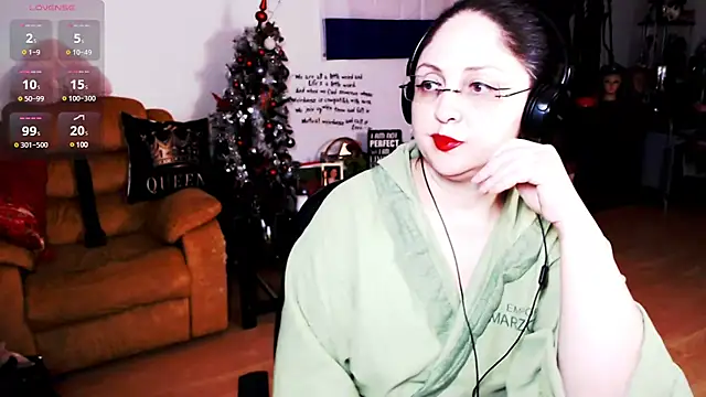 Snapshot of Imperatriza chatting on 03-18-25, 02:58 Imperatriza online show from 03-18-25, 02:58