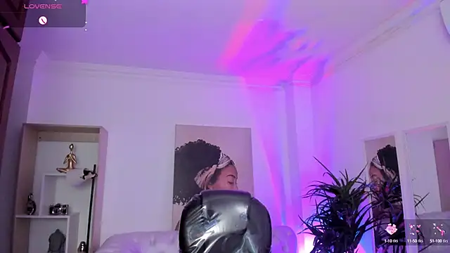 Aleejaa   online show from 03-10-25, 02:26