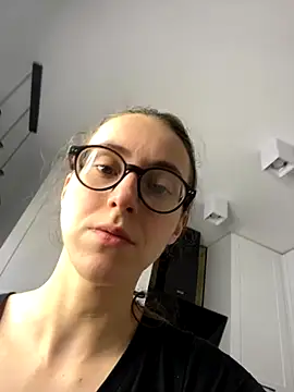 MartiniiSelenna online show from 11-21-25, 06:45