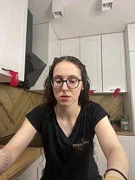 MartiniiSelenna online show from 03-26-26, 06:30