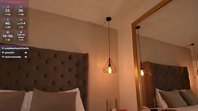 AngelinaRoss  online show from 12-12-24, 06:21