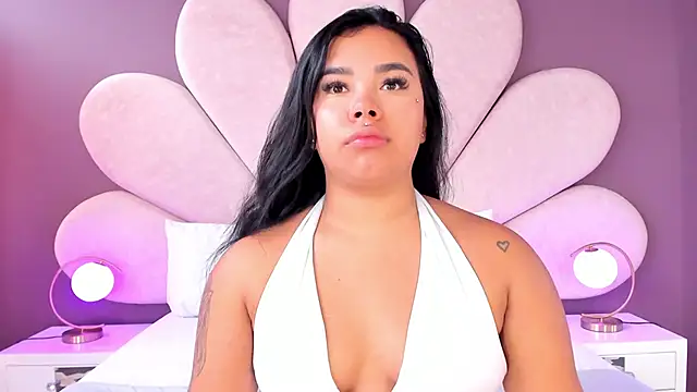 MarianaGarciaa   online show from 11-08-25, 07:23