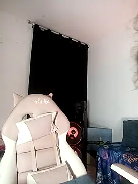 lovely kitt online show from 11-08-25, 12:33