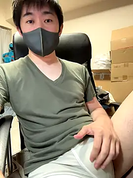 Snapshot of kentyken chatting on 09-09-25, 02:05 kentyken online show from 09-09-25, 02:05