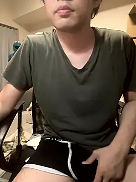 Snapshot of kentyken chatting on 09-19-25, 05:02 kentyken online show from 09-19-25, 05:02