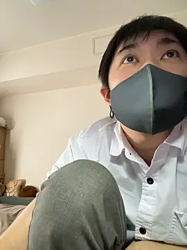 Snapshot of kentyken chatting on 10-06-25, 02:42 kentyken online show from 10-06-25, 02:42