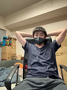 Snapshot of kentyken chatting on 10-21-25, 01:34 kentyken online show from 10-21-25, 01:34