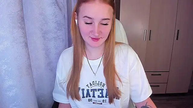 KeiraNight online show from 01-20-25, 09:24