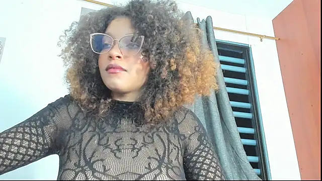 Ada gales  online show from 11-07-25, 04:34