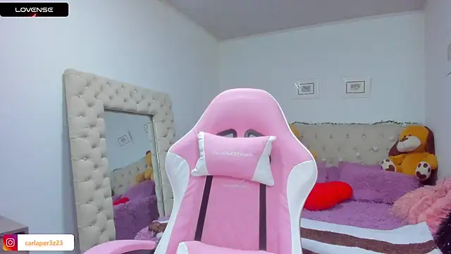 carlaperez  online show from 01-11-25, 03:55