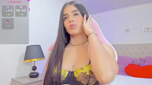 carlaperez  online show from 10-08-25, 01:25