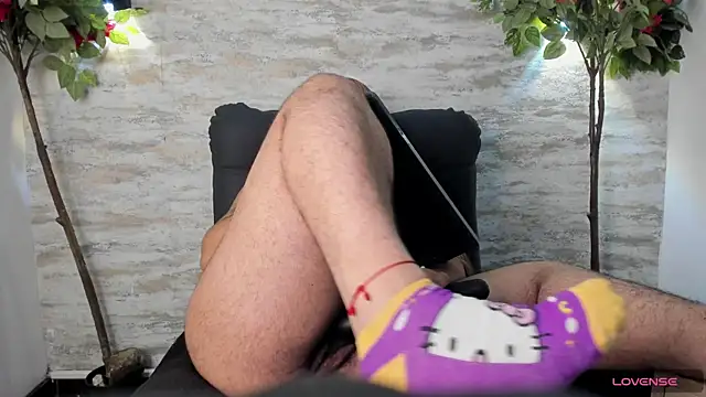 Snapshot of Celeste_Mcs_ chatting on 01-04-25, 03:29 Celeste Mcs online show from 01-04-25, 03:29