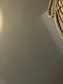 Lwhite1 online show from 03-02-25, 05:47