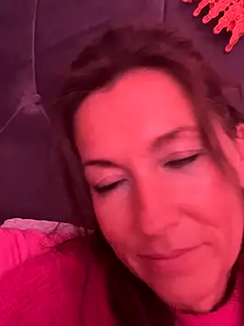 Lwhite1 online show from 09-16-25, 03:24