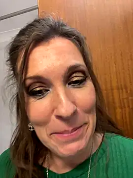 Lwhite1 online show from 10-11-25, 09:02