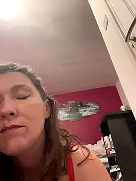 Lwhite1 online show from 11-14-25, 04:17