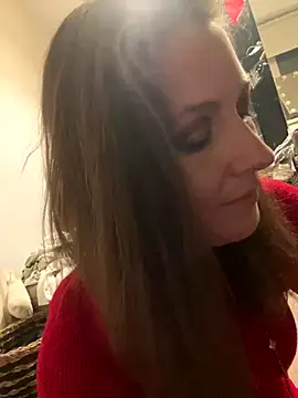 Lwhite1 online show from 11-27-25, 04:42