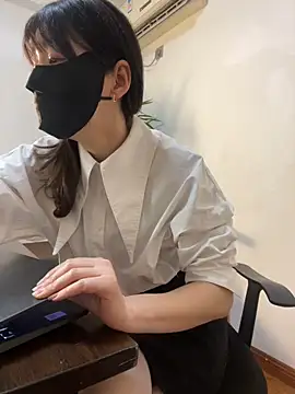 Snapshot of Annabody chatting on 02-15-25, 04:12 Annabody online show from 02-15-25, 04:12