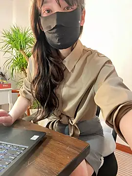 Snapshot of Annabody chatting on 03-04-25, 09:51 Annabody online show from 03-04-25, 09:51