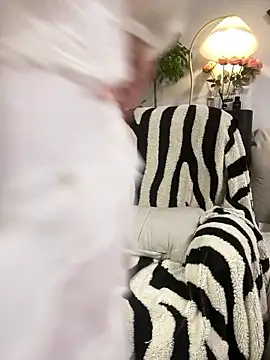 Snapshot of Annabody chatting on 02-06-26, 06:44 Annabody online show from 02-06-26, 06:44