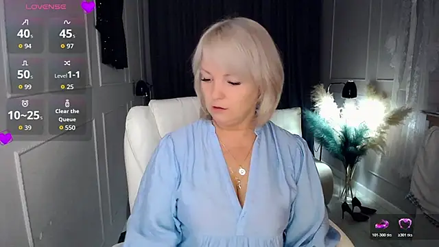 Juarnea online show from 11-07-25, 04:12