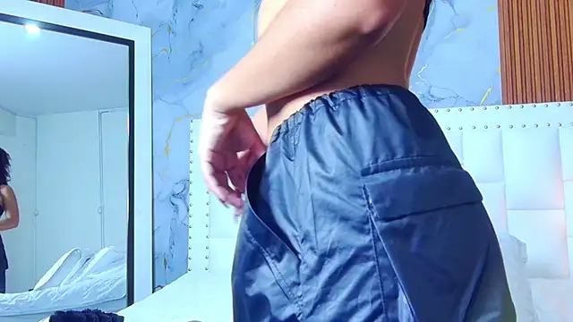 littleebonny online show from 03-03-25, 07:49