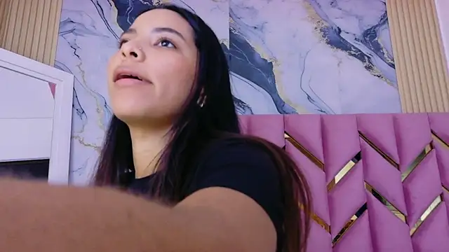 littleebonny online show from 02-23-26, 01:03