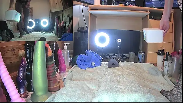 Snapshot of ClairTS chatting on 12-22-25, 11:07 ClairTS online show from 12-22-25, 11:07