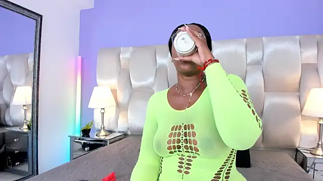 dirtyvictoria online show from 09-27-25, 12:21