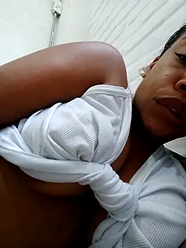 isabellehaynes online show from 11-13-25, 04:28